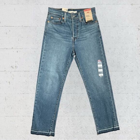 NWT Levi's Women's Jeans High-Rise Wedgie Straight Cropped Raw Edge Hem Size 26 - Picture 4 of 15
